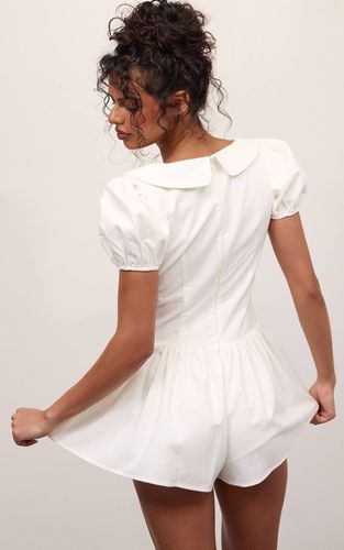White Combi-short Jupe Tissée À Détail Col | Taille 42 - PrettyLittleThing - Modalova