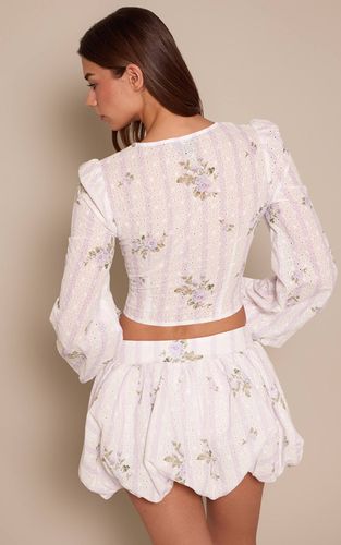 Lilac Ensemble Blouse Brodée À Imprimé Floral | Taille 32 - PrettyLittleThing - Modalova