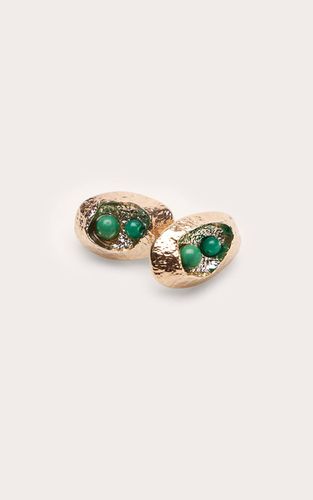 Green Boucles D'oreilles Clous Ovales Texturées Dorées Avec Perle De Jade - PrettyLittleThing - Modalova