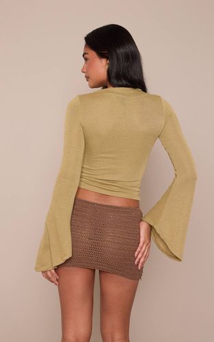 Olive Haut Long Texturé À Manches Évasées Extrêmes | Taille 42 - PrettyLittleThing - Modalova