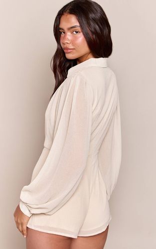 Cream Combi-short Chemise À Manches Bouffantes Avec Détails Boutonnés | Taille 42 - PrettyLittleThing - Modalova