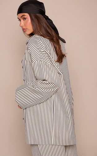 Black Ensemble Coordonné Chemise Oversize À Rayures Tennis | Taille 32 - PrettyLittleThing - Modalova