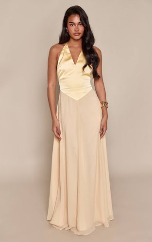 Lemon Robe Longue Satinée À Bretelles Contrastées | Taille 42 - PrettyLittleThing - Modalova