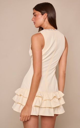 Cream Robe Mini Boutonnée En Tissu Tissé | Taille 44 - PrettyLittleThing - Modalova