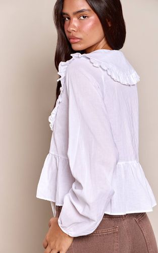 White Chemise En Popeline De Coton Avec Col À Volants | Taille 42 - PrettyLittleThing - Modalova
