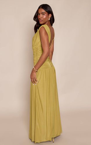 Olive Robe Longue Plongeante Sans Manches À Double Épaisseur En Jersey Fluide | Taille 42 - PrettyLittleThing - Modalova