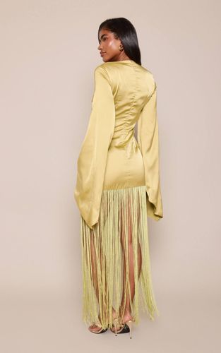 Olive Robe Courte Satinée À Col Bateau Avec Détails De Franges | Taille 42 - PrettyLittleThing - Modalova