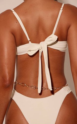 Cream Haut De Bikini Avec Détail Anneau En O | Taille 44 - PrettyLittleThing - Modalova