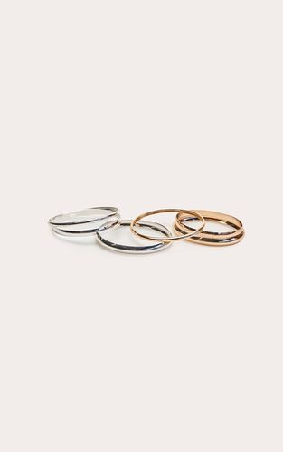 Multi Lot De Bracelets Joncs Bicolores Lisses - PrettyLittleThing - Modalova