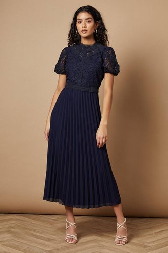 Robe Midi Plissée Petite à Manches Bouffantes en Dentelle | Taille 14 - Oasis - Modalova