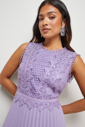 Robe Mi-longue Sans Manches à Dentelle et Plis Petite | Taille 10 - Oasis - Modalova