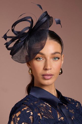Bibi Avec Boucles Et Détail De Plumes - Coast - Modalova