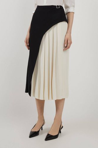 Jupe midi plissée à détails de boucle sur mesure | Taille 16 - KarenMillen - Modalova