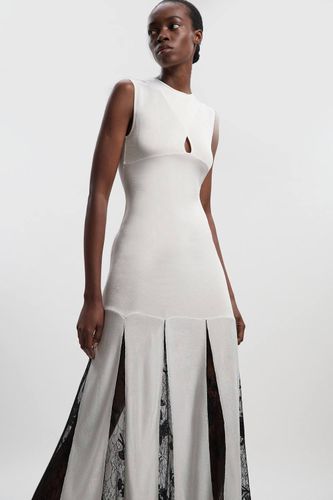 Robe Maxi Tricotée en Mélange de Viscose Moulante Transparente avec Détails en Dentelle | Taille Medium - KarenMillen - Modalova