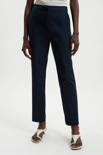Pantalon Tissé Techno Essential Petite | Taille 6 - KarenMillen - Modalova