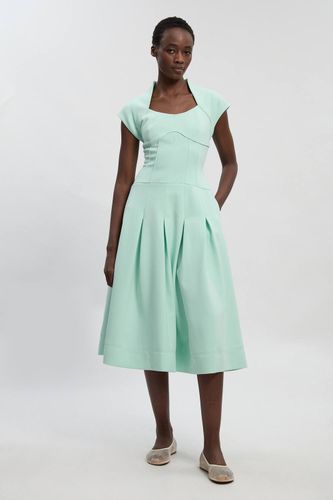 Robe Midi Évasée à Taille Basse en Maille Stretch | Taille 16 - KarenMillen - Modalova