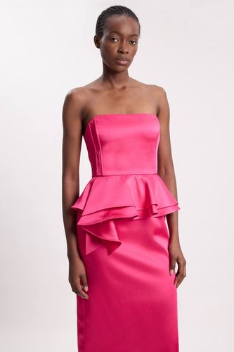 Robe Midi Fourreau En Satin Doublé Avec Basque | Taille 16 - KarenMillen - Modalova