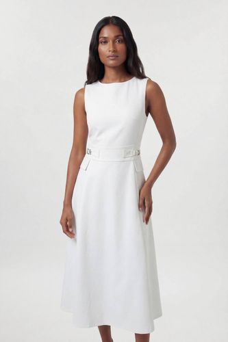 Robe Midi Ajustée En Coton Premium Avec Ceinture À Boucle Pour Petite Taille | Taille 16 - KarenMillen - Modalova