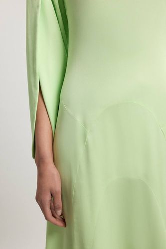Robe Midi Douce En Viscose Satinée | Taille 18 - KarenMillen - Modalova