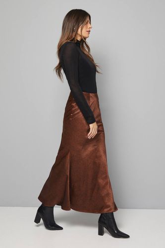 Jupe Satinée Coupe Biais | Taille 48 - Wallis - Modalova