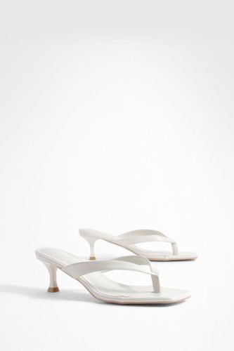 Mules à talon bas, bout carré et bride à lanière | Taille 41 - boohoo - Modalova