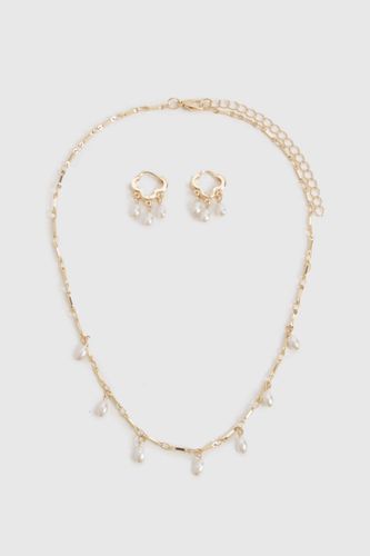 Ensemble Multipack Collier Et Boucles D'oreilles Créoles Avec Détails Perles - boohoo - Modalova