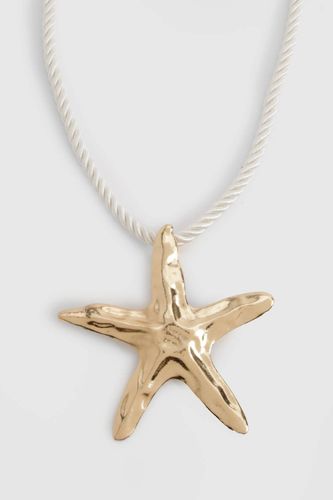 Collier en corde avec pendentif étoile de mer - boohoo - Modalova