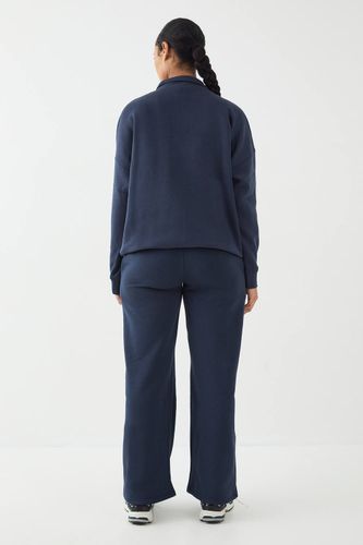 Jogger Droit Avec Appliqué | Taille Medium - DSGN Studio - Modalova