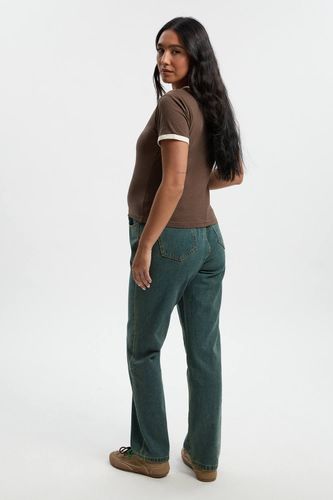 Jeans de Maman Maternité Over The Bump | Taille 46 - boohoo - Modalova