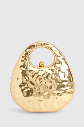 Femme Hammered Gold Grab Bag Doré - boohoo - Modalova