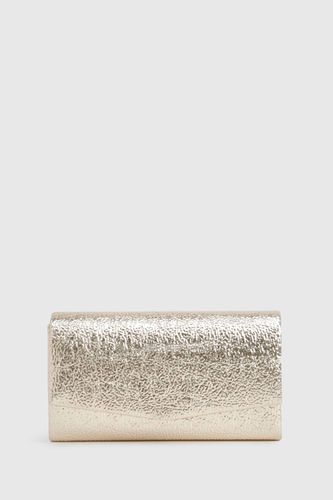 Pochette structurée en métal texturé - boohoo - Modalova
