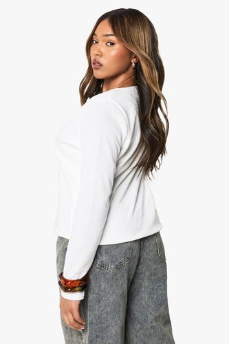 PLUS CARDIGAN EN MAILLE À BOUTONS D'OR | Taille 46 - boohoo - Modalova