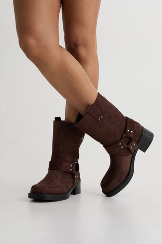Bottes Motard à Détail Harnais en Synthétique | Taille 41 - boohoo - Modalova