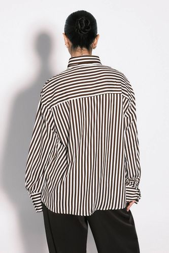 Chemise Cintrée À Rayures Mixtes | Taille 42 - boohoo - Modalova