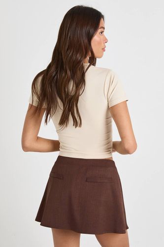 Jupe-short plissée tissée | Taille 44 - boohoo - Modalova