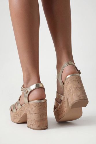 Compensées En Liège Style Gladiateur Métallisées | Taille 41 - boohoo - Modalova