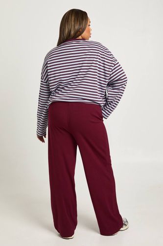Jogging Ballon Plissé Côtelé Grande Taille | Taille 48 - boohoo - Modalova