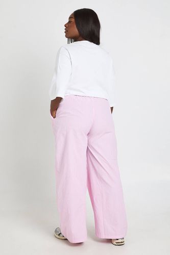 Pantalon À Rayures Tennis Grande Taille | Taille 48 - boohoo - Modalova