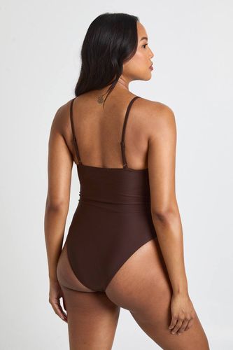 Maillot De Bain De Maternité À Fronces Sur Le Devant | Taille 46 - boohoo - Modalova
