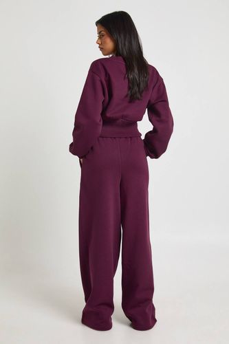 Ensemble de Survêtement Sweat à Col V Taille Basse | Taille Medium - boohoo - Modalova