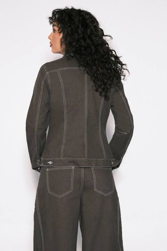 Veste En Jean À Taille Cintrée | Taille 44 - boohoo - Modalova