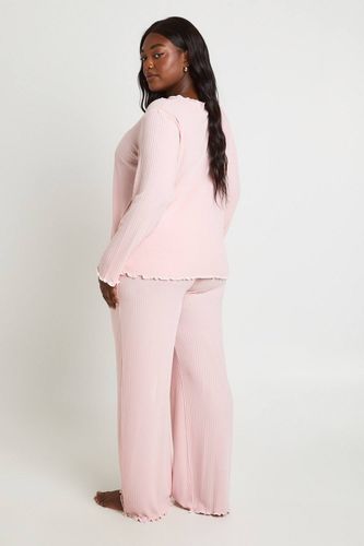 Ensemble De Pyjama Grande Taille Côtelé À Manches Longues Avec Détail Nœud | Taille 48 - boohoo - Modalova
