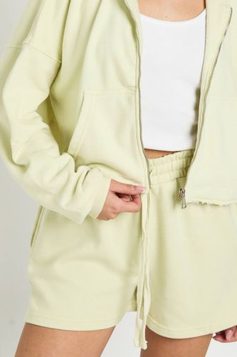Ensemble De Survêtement Court Effet Délavé À Ourlets Usés En Molleton Bouclette | Taille Medium - boohoo - Modalova