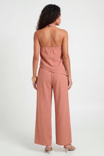 Top Asymétrique Ample À Col Licou | Taille 44 - boohoo - Modalova