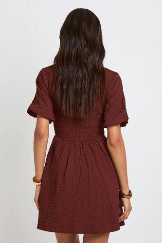 Robe Courte Texturée À Manches Volumineuses | Taille 46 - boohoo - Modalova