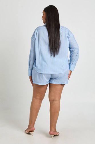 Chemise Oversize À Rayures Grande Taille | Taille 48 - boohoo - Modalova