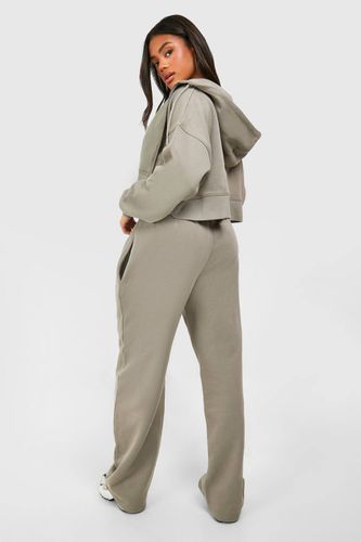 Ensemble De Jogging À Casynthétiqueche 3 Pièces Avec Crop Top À Ourlet Profond | Taille Medium - boohoo - Modalova