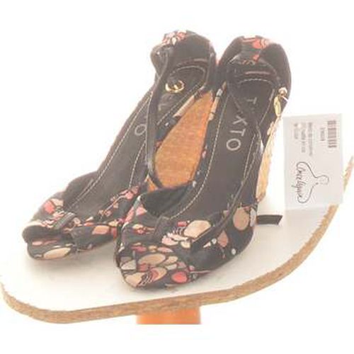 Chaussures escarpins paire d'escarpins 35 - Texto - Modalova