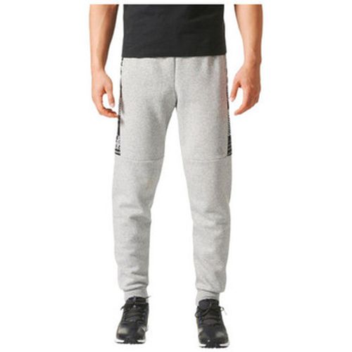 Jogging JOGGING ESS CMO - BRGRMO - XS - adidas - Modalova