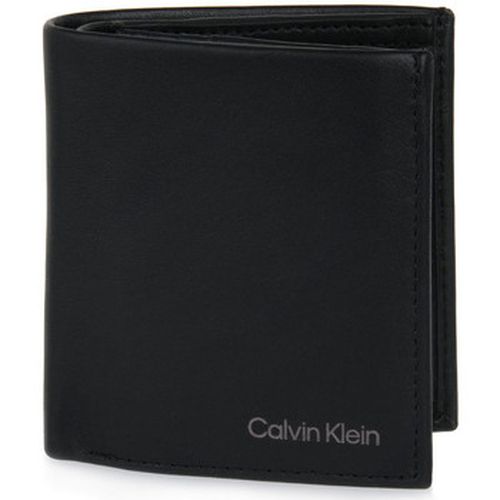 Sac Calvin Klein Jeans BAX TRIFOLD - Calvin Klein Jeans - Modalova